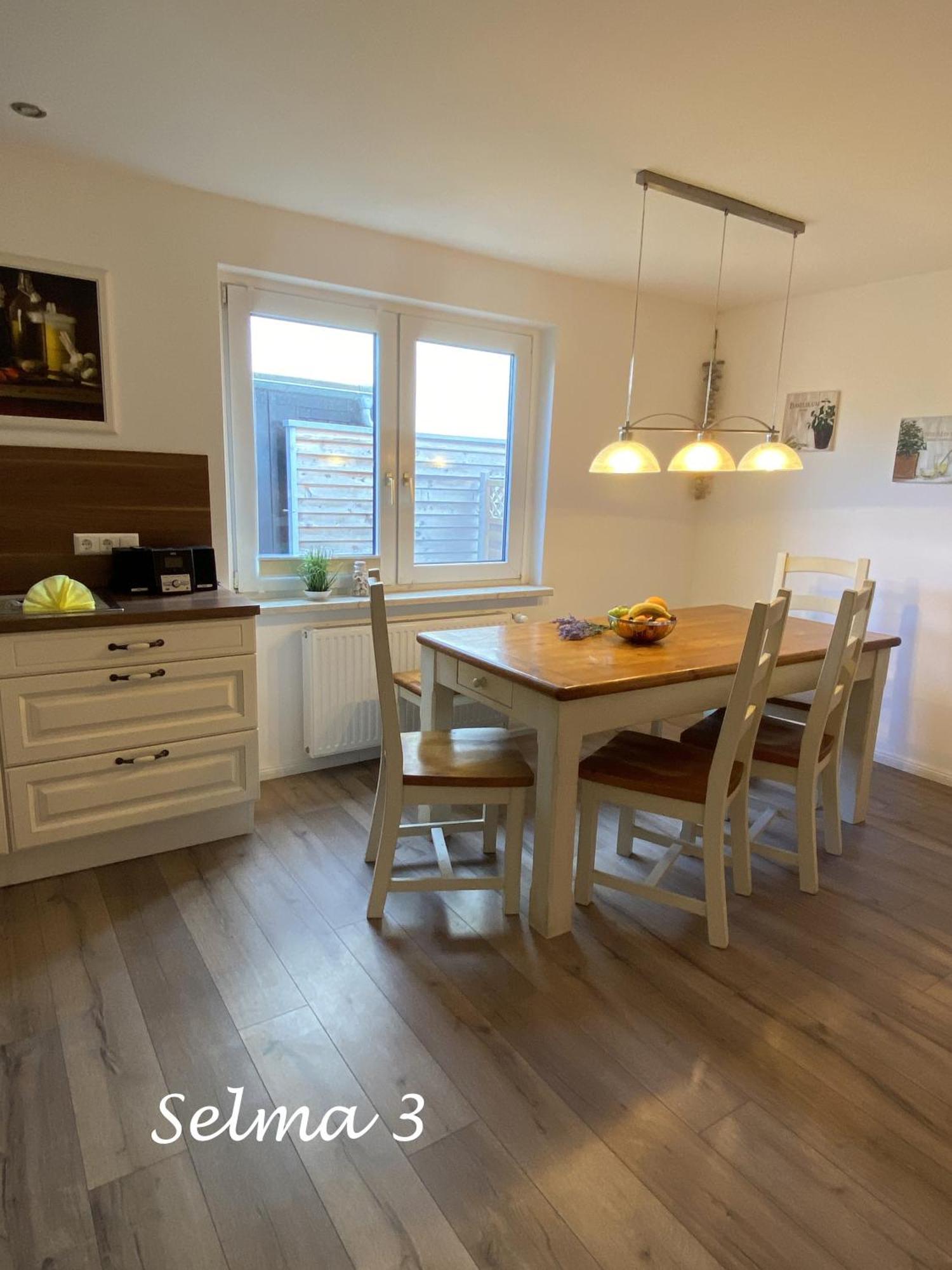 Ferienwohnung Haus Selma Ostseeheilbad Ostseeheilbad Zingst Exterior foto